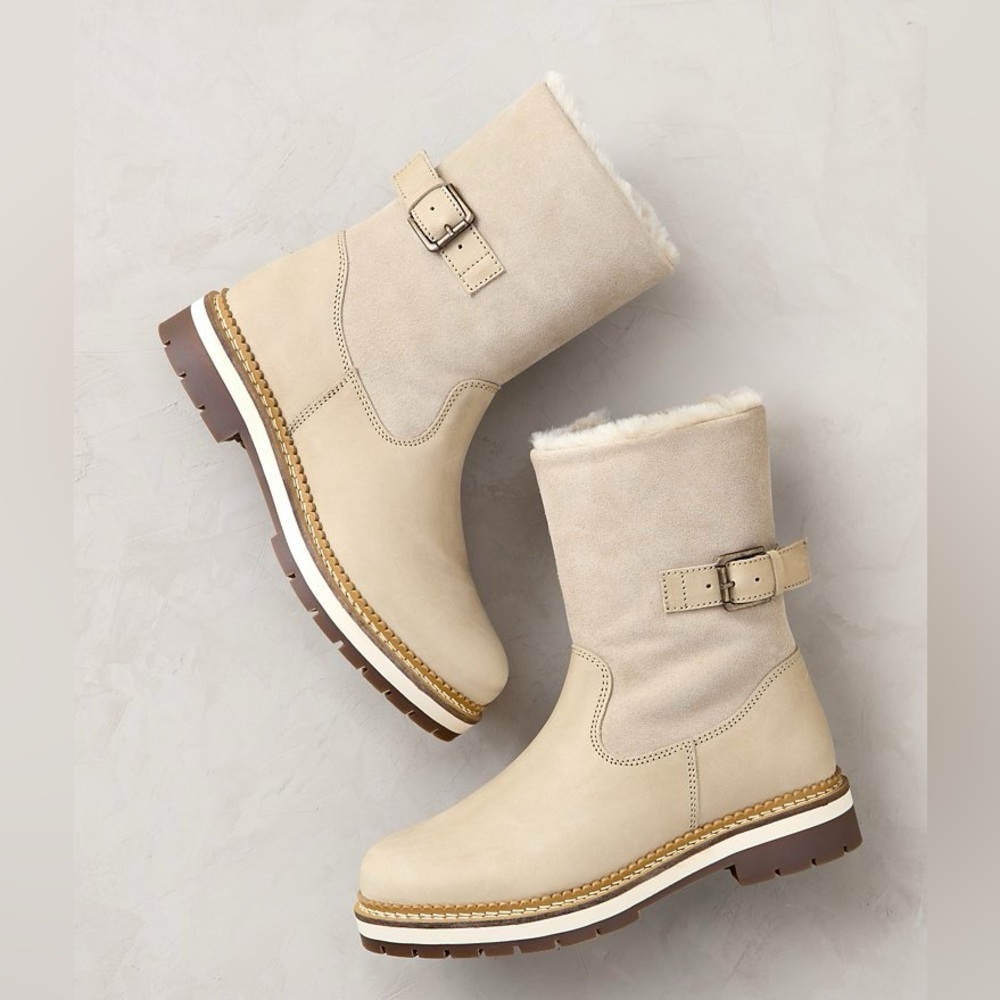 Overland Sheepskin Women's Ann Shearling-Lined Leather Boots. Size 38.